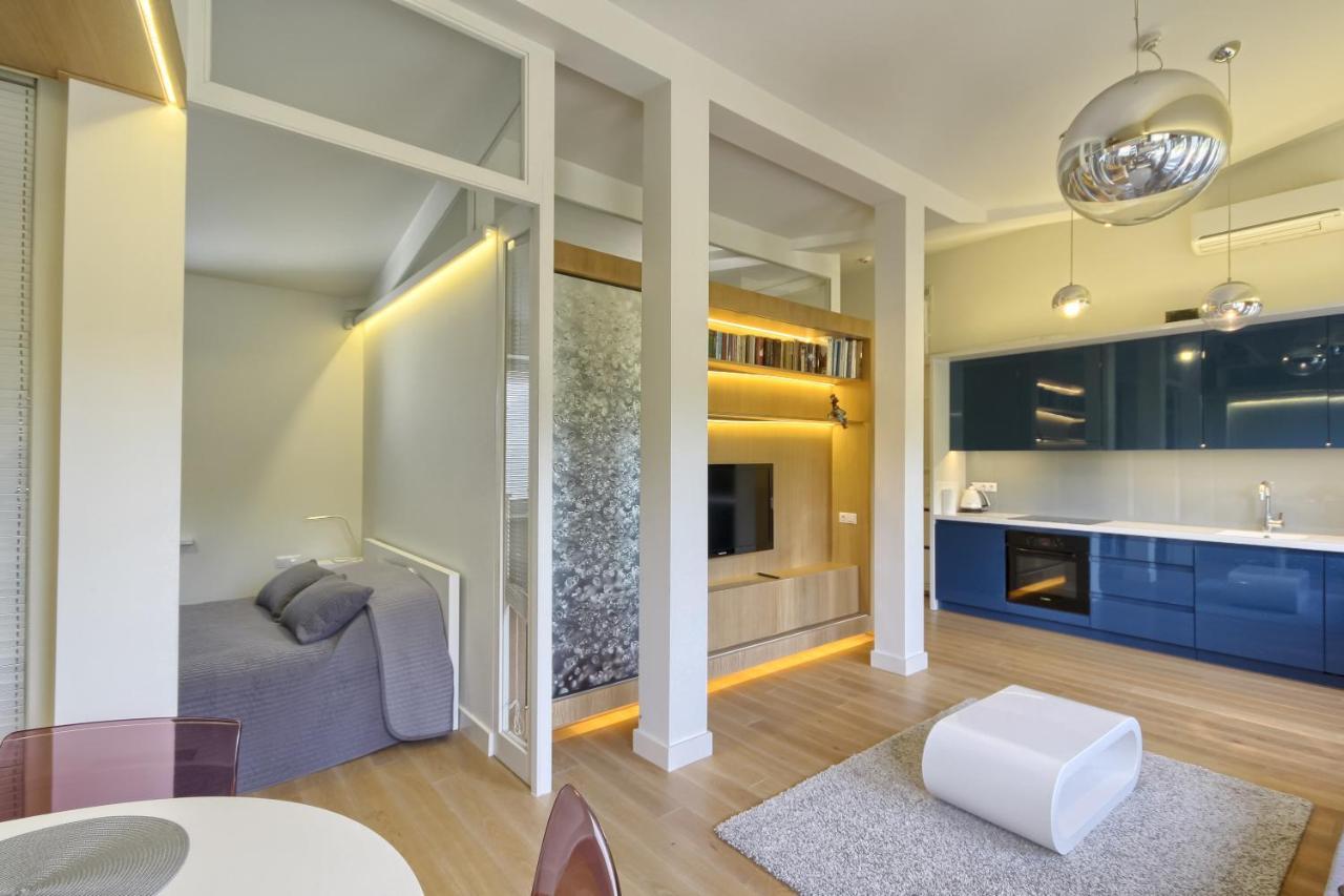Apartamentai Aqua ドルスキニンカイ エクステリア 写真